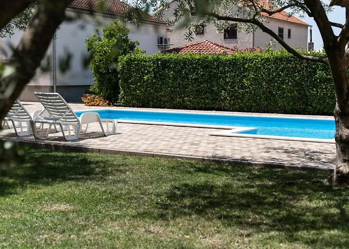 Apartman Coronata Biograd Na Moru