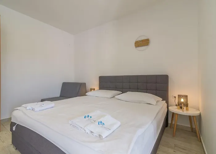 Coronata דירה ביוגראד נה מורו