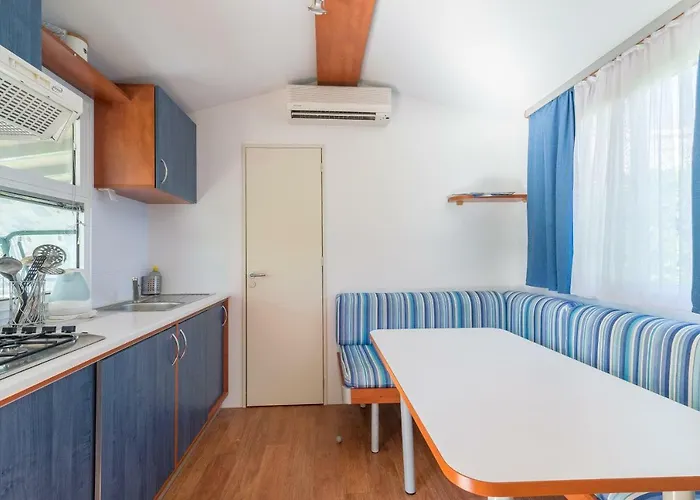 Coronata דירה ביוגראד נה מורו